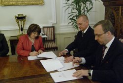 Podpisanie umowy w Ministerstwie Kultury i Dziedzictwa Narodowego fot. P. Mróz